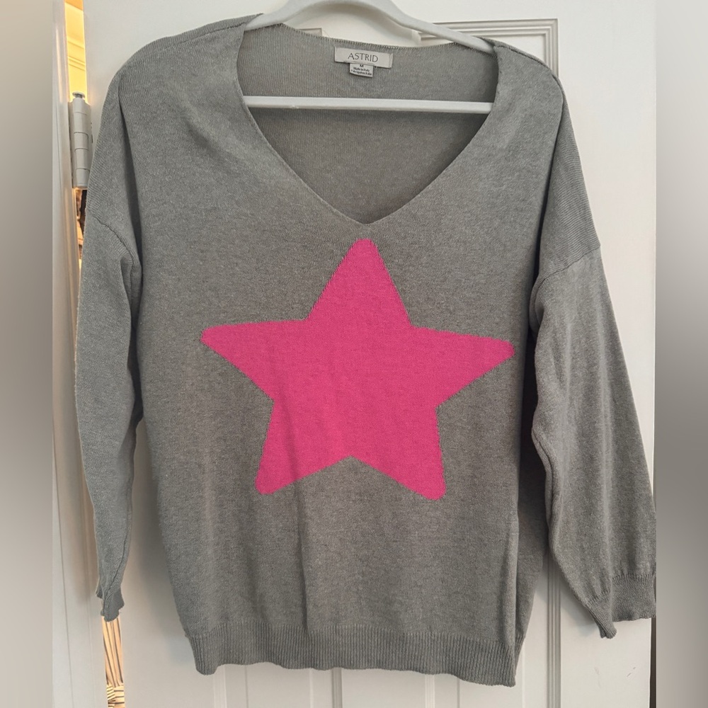 Astrid Sweater with Pink Star